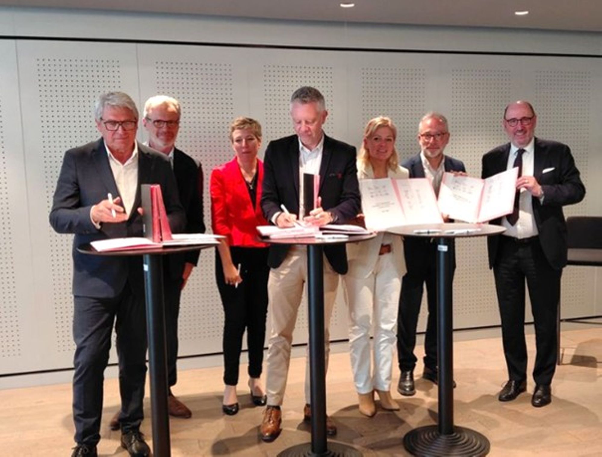 Maintien dans l'emploi : signature de la nouvelle charte régionale de coopération 2026-2030